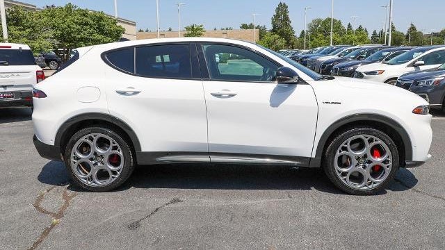 2024 Alfa Romeo Tonale Hybrid Veloce