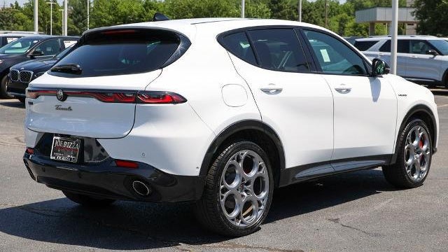 2024 Alfa Romeo Tonale Hybrid Veloce