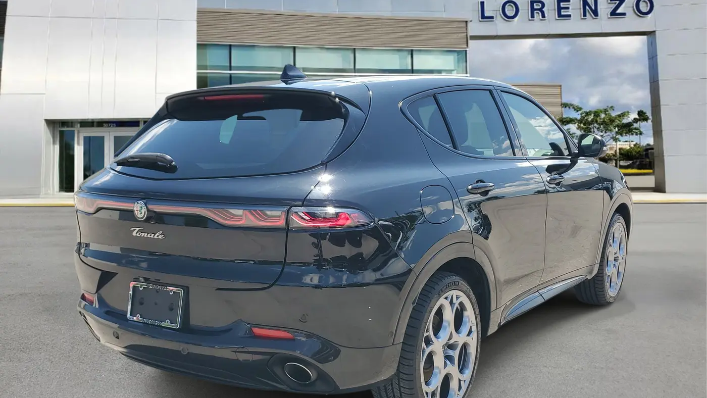 2024 Alfa Romeo Tonale Hybrid Veloce