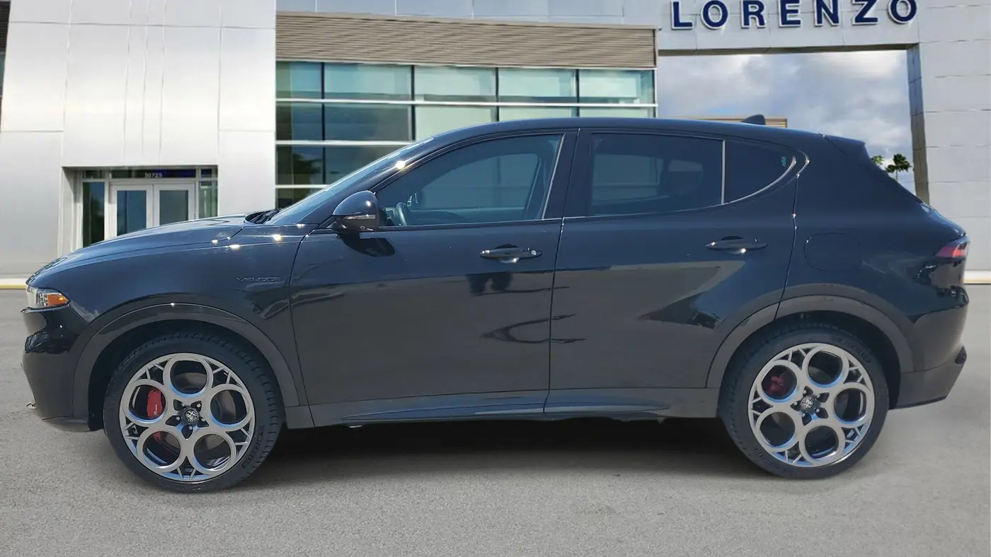 2024 Alfa Romeo Tonale Hybrid Veloce