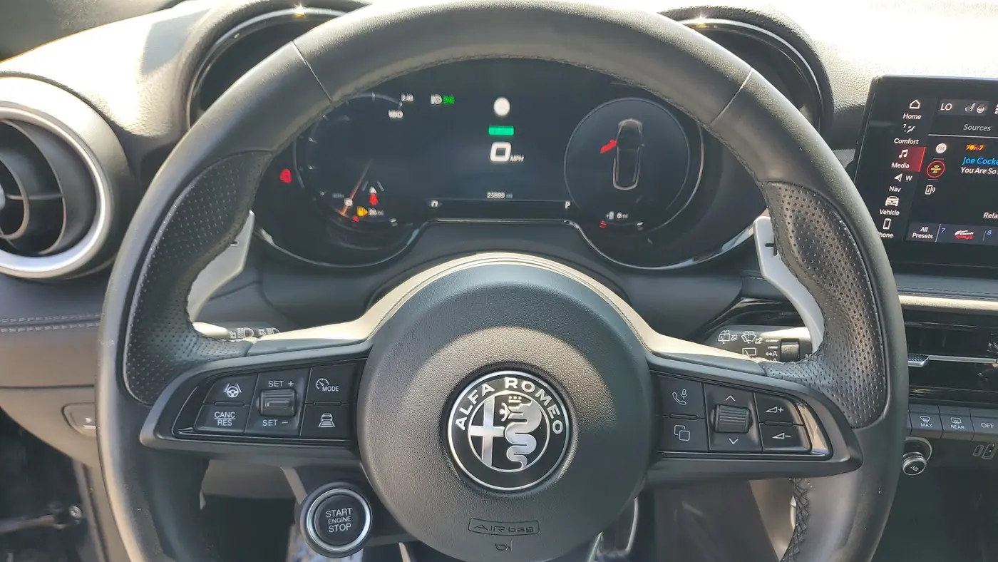 2024 Alfa Romeo Tonale Hybrid Veloce