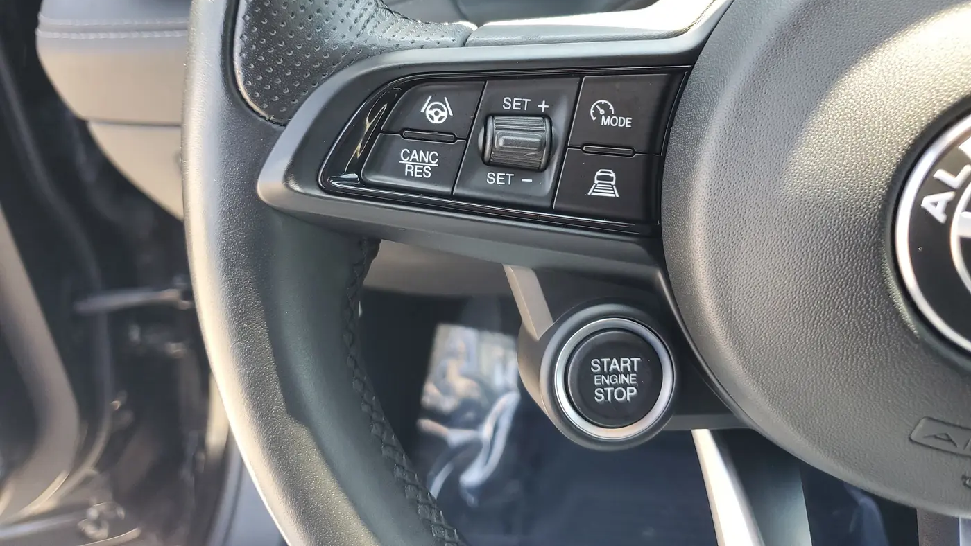 2024 Alfa Romeo Tonale Hybrid Veloce