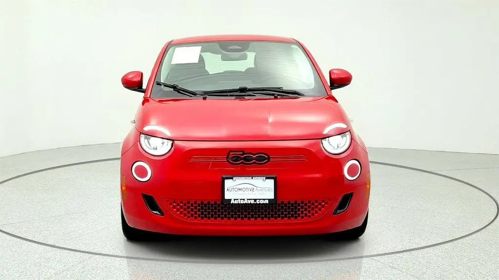 2024 FIAT 500e Inspi(RED)