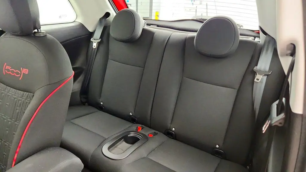 2024 FIAT 500e Inspi(RED)