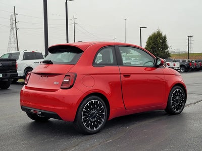Photo of a 2024 Fiat 500E Inspi(red) 2DR Hatchback for sale