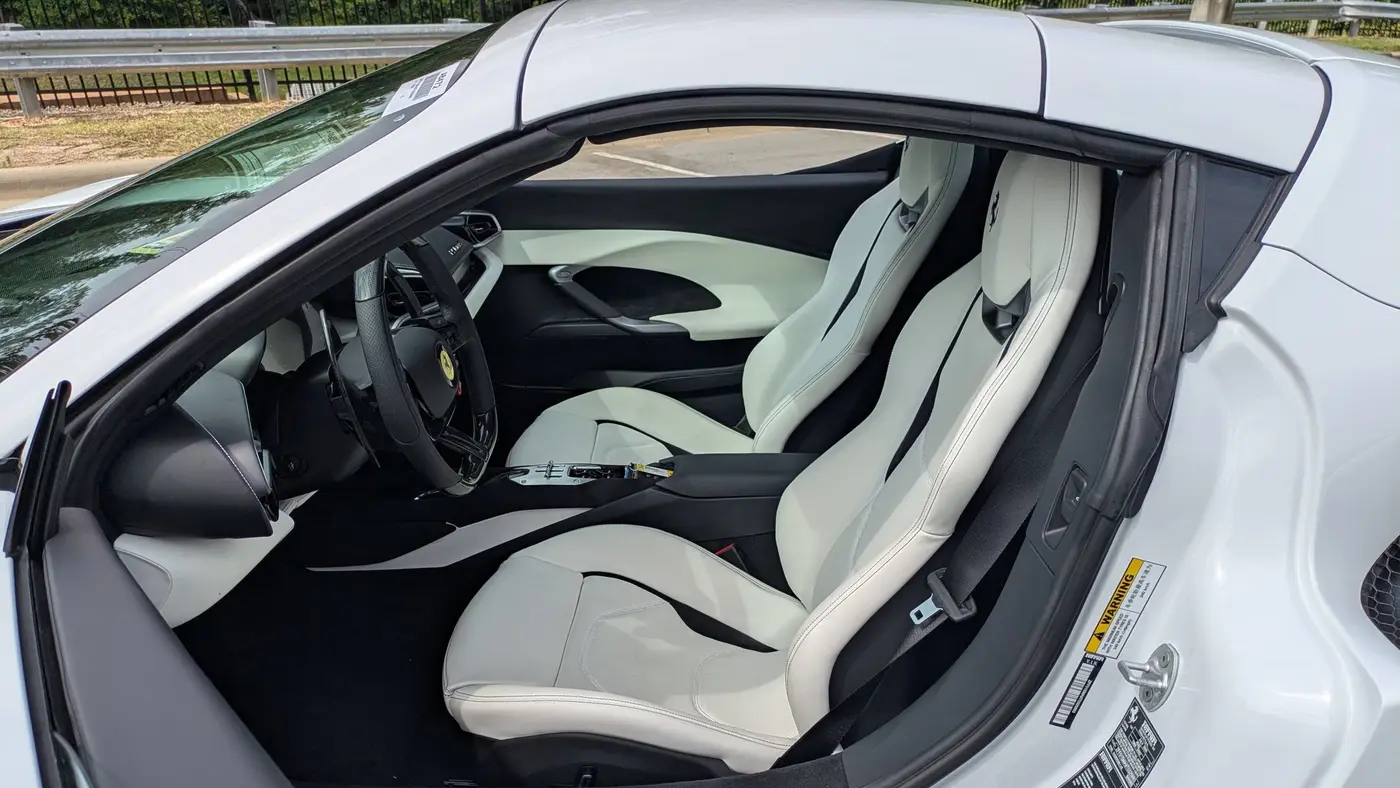 2026 Ferrari 296 GTS Base