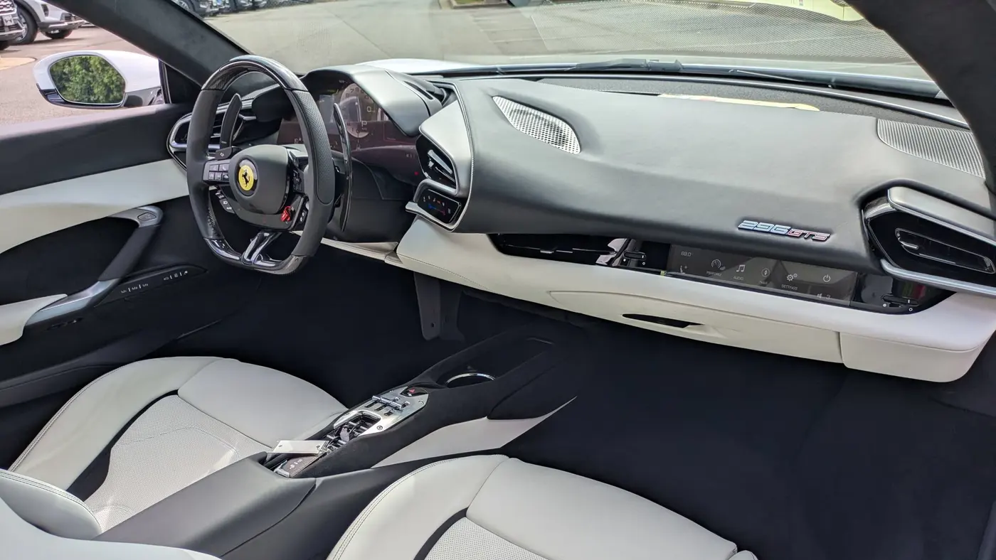2026 Ferrari 296 GTS Base