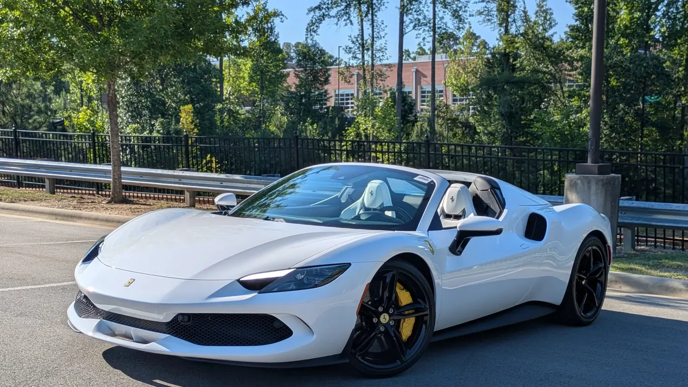 2026 Ferrari 296 GTS Base
