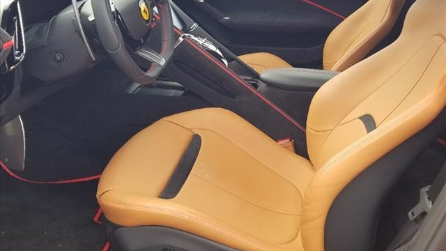 2023 Ferrari Roma Base