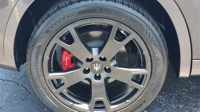 2019 Maserati Levante Base