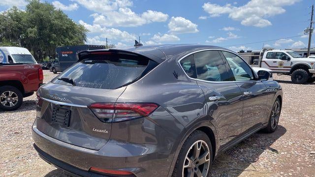 2023 Maserati Levante Modena