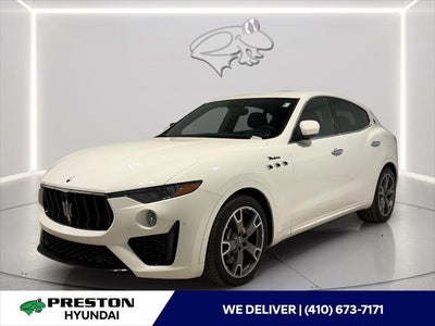 Photo of a 2023 Maserati Levante AWD Modena 4DR SUV for sale