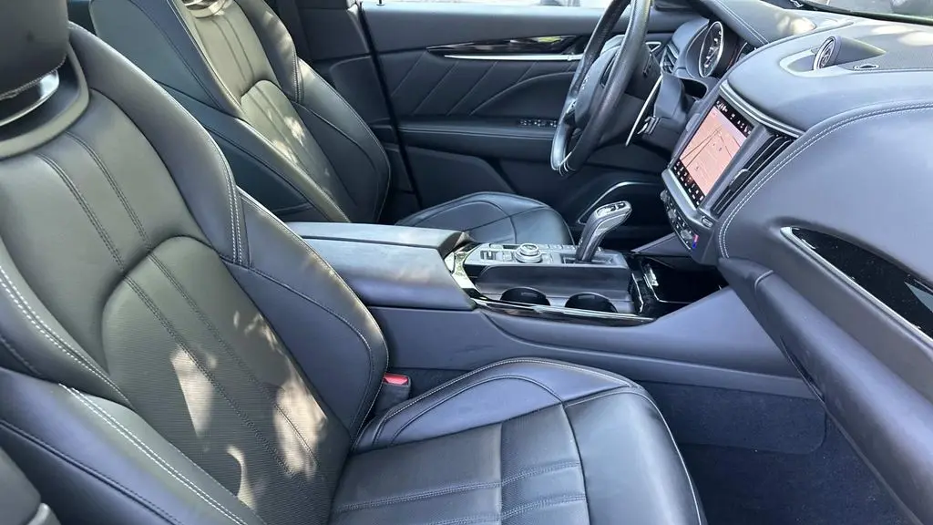 2023 Maserati Levante Modena