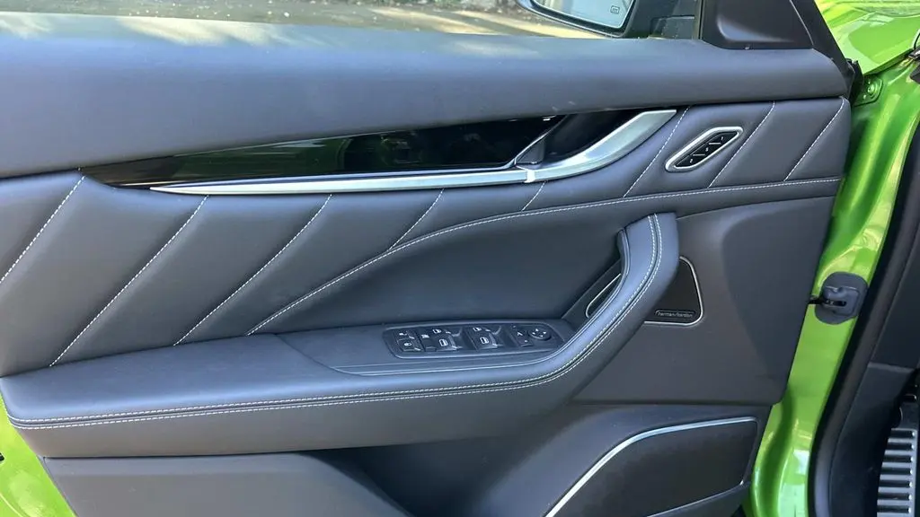 2023 Maserati Levante Modena