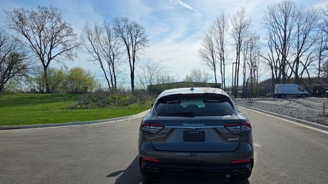 2023 Maserati Levante Modena