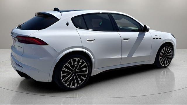 2023 Maserati Grecale Modena