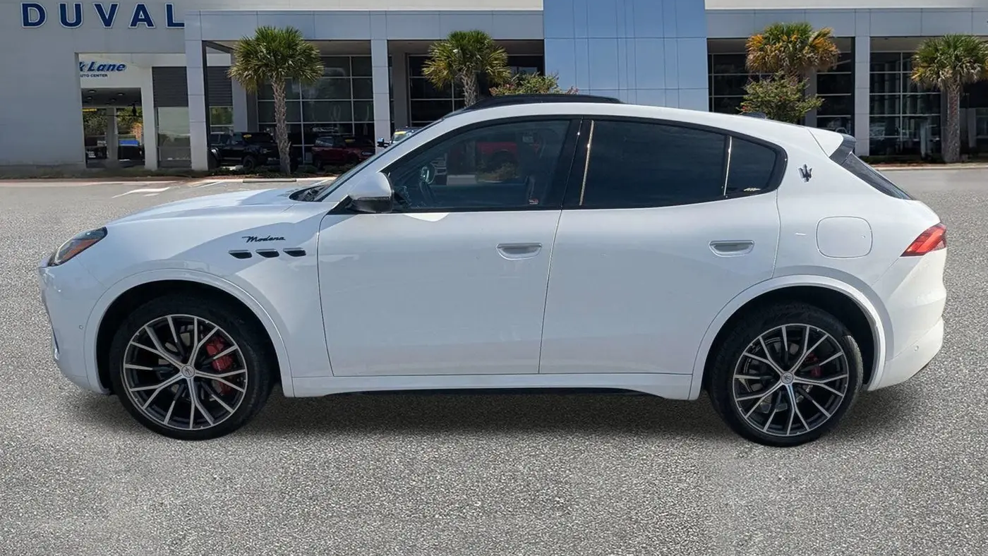 2023 Maserati Grecale Modena