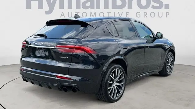 2023 Maserati Grecale Modena