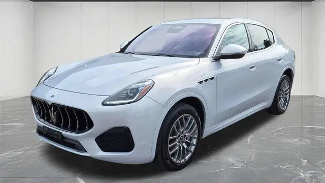 Preowned 2024 Maserati Grecale GT for Sale