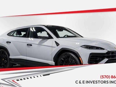 Photo of a 2025 Lamborghini Urus AWD SE 4DR SUV for sale