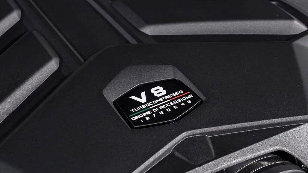2025 Lamborghini Urus SE